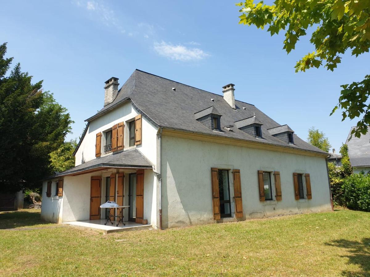 La Bergerie, Maison Spacieuse Avec Grand Jardin, Vue Sur Les Pyrenees Lourdes Bagian luar foto
